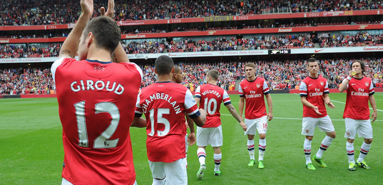 53%，姆巴佩是欧冠进球50+球员中客场进球占比最高的（欧冠50+射手中，姆巴佩客场进球占比最高，达53%）