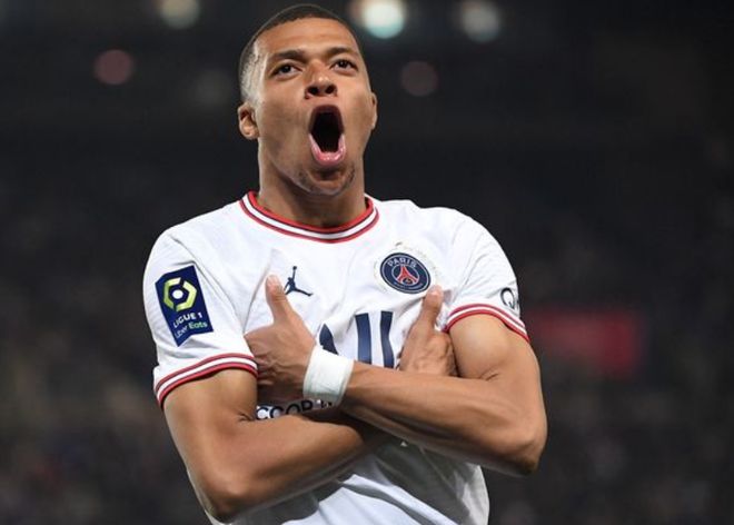 中超赛季刚落幕，成都蓉城连传三喜，明年争冠希望大增