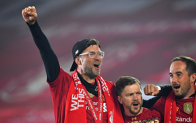 早报：悲欢并不相通