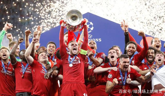 卡尔：如果我继续这样踢下去，当然是可以达到梅西那个水平的（卡尔自信表态：维持这种踢法，我有望达到梅西级别）