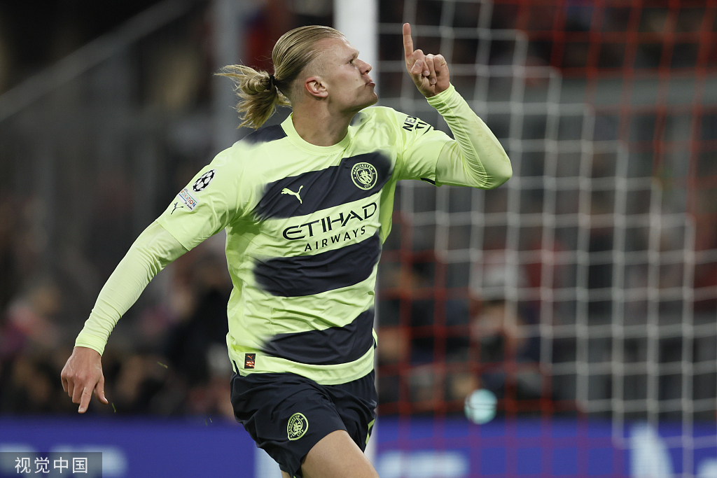 克勒舍：泽特尔属于德国最优秀的门将之一，他有望入选国家队（克勒舍：泽特尔跻身德国顶级门将行列，有望获得国家队征召）