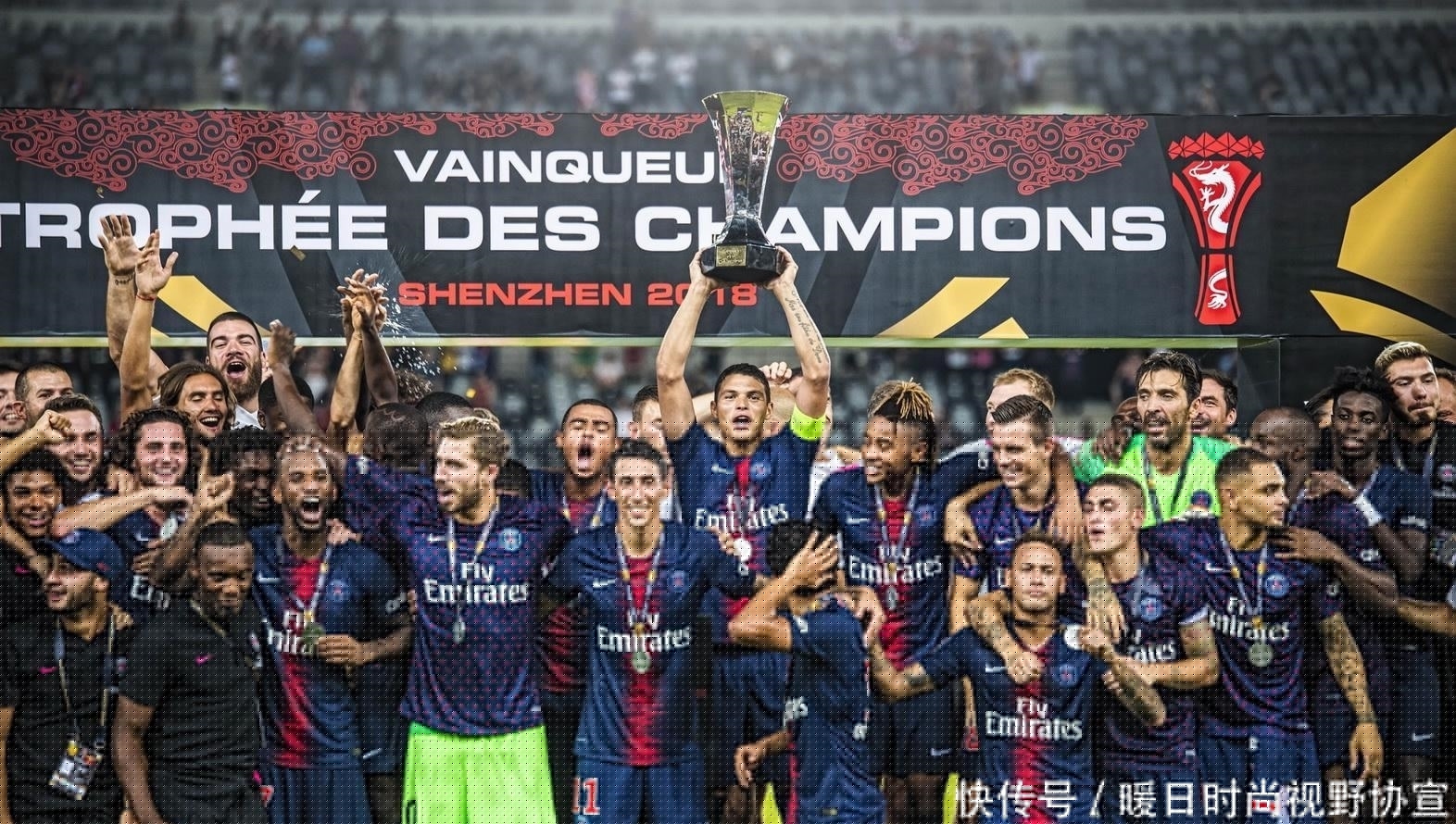 荷媒：阿贾克斯将日本国脚富安健洋列入潜在引援名单（荷媒：阿贾克斯将日本国脚富安健洋视为潜在引援目标）